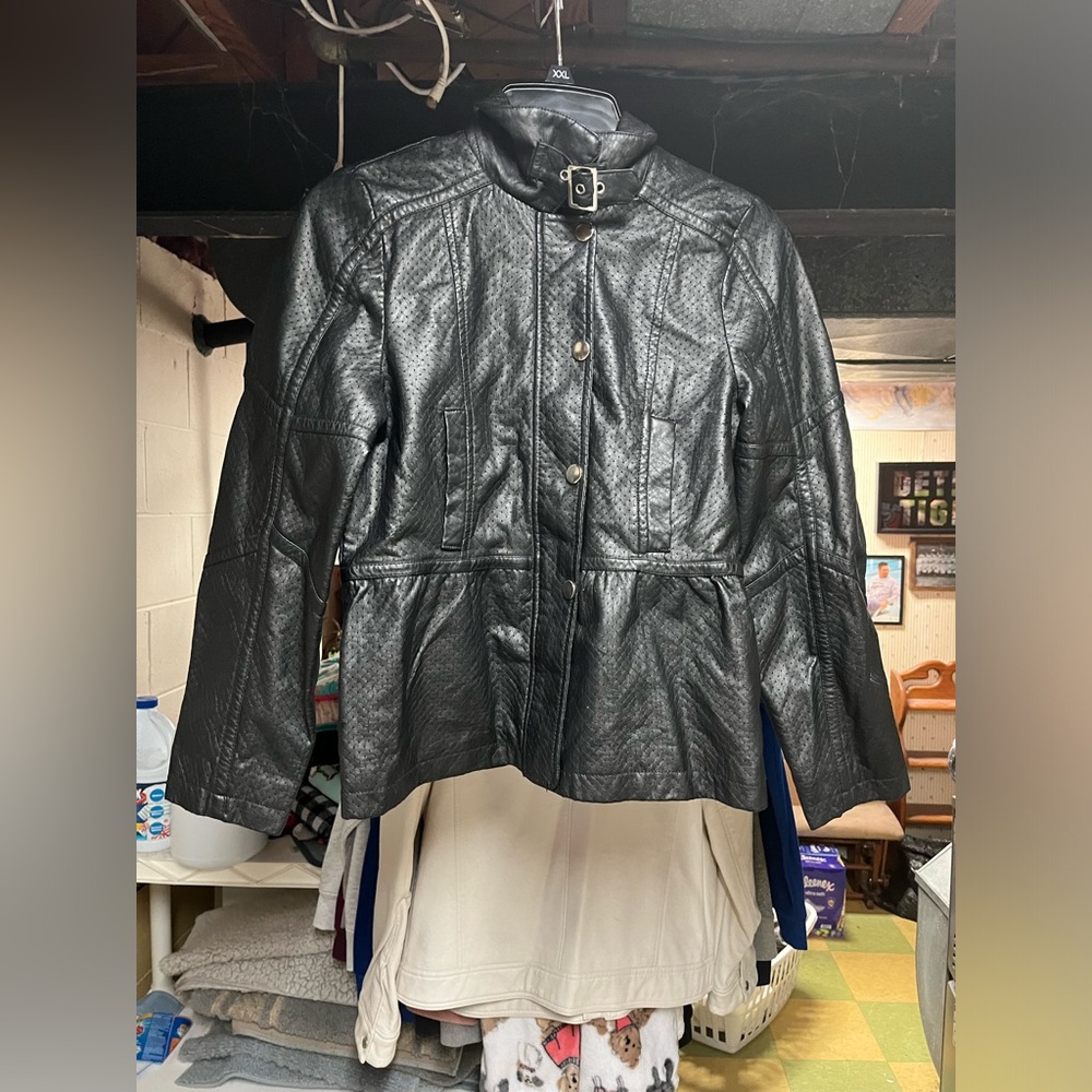 Dollhouse girls size 16 vegan leather Peplum jacket new with tags